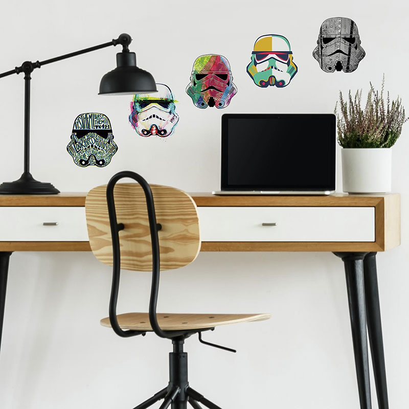 Billiga Väggdekor Star Wars Artistic Storm Trooper Heads RoomMates online på nätet