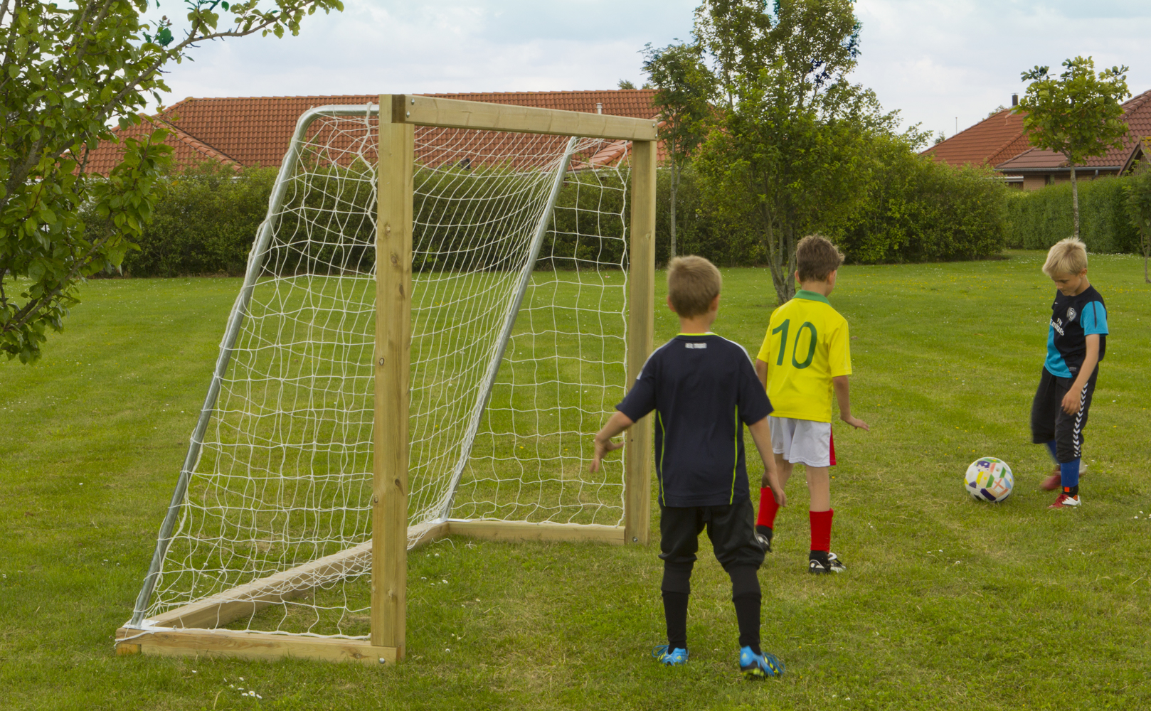 Billiga FOTBOLLSMÅL PLUS online på nätet