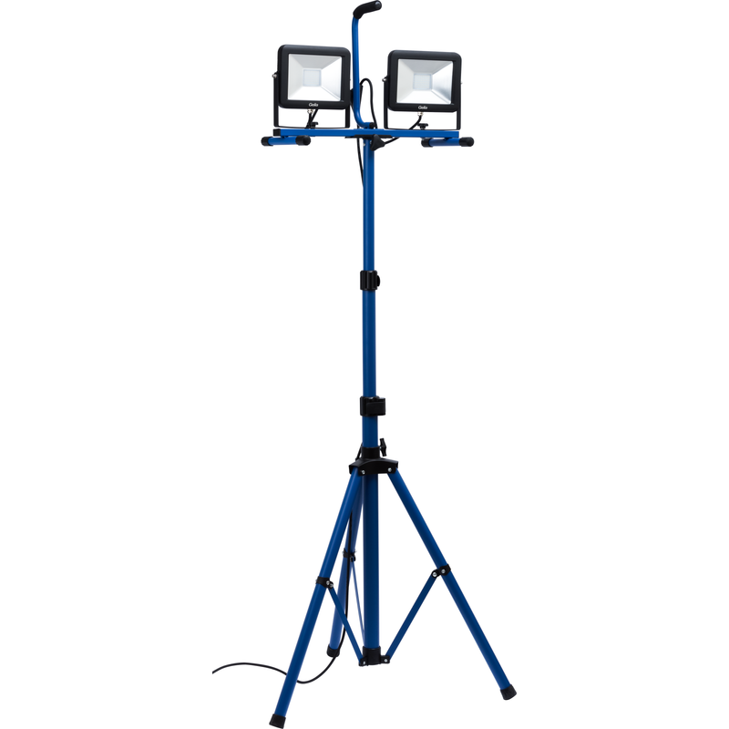 Gelia Arbetslampa Target T2x50as Led 2x50w Ip65 Med Teleskopstativ  H05rn-f 3g1, Led (ej Utbytbar)