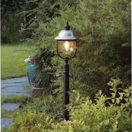 TRÄDGÅRDSLAMPA PARMA KONSTSMIDE